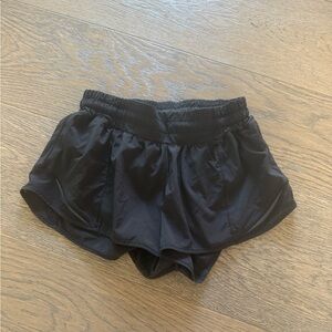 Lululemon Athletica Black Athletic Shorts Lightweight Moisture-Wicking